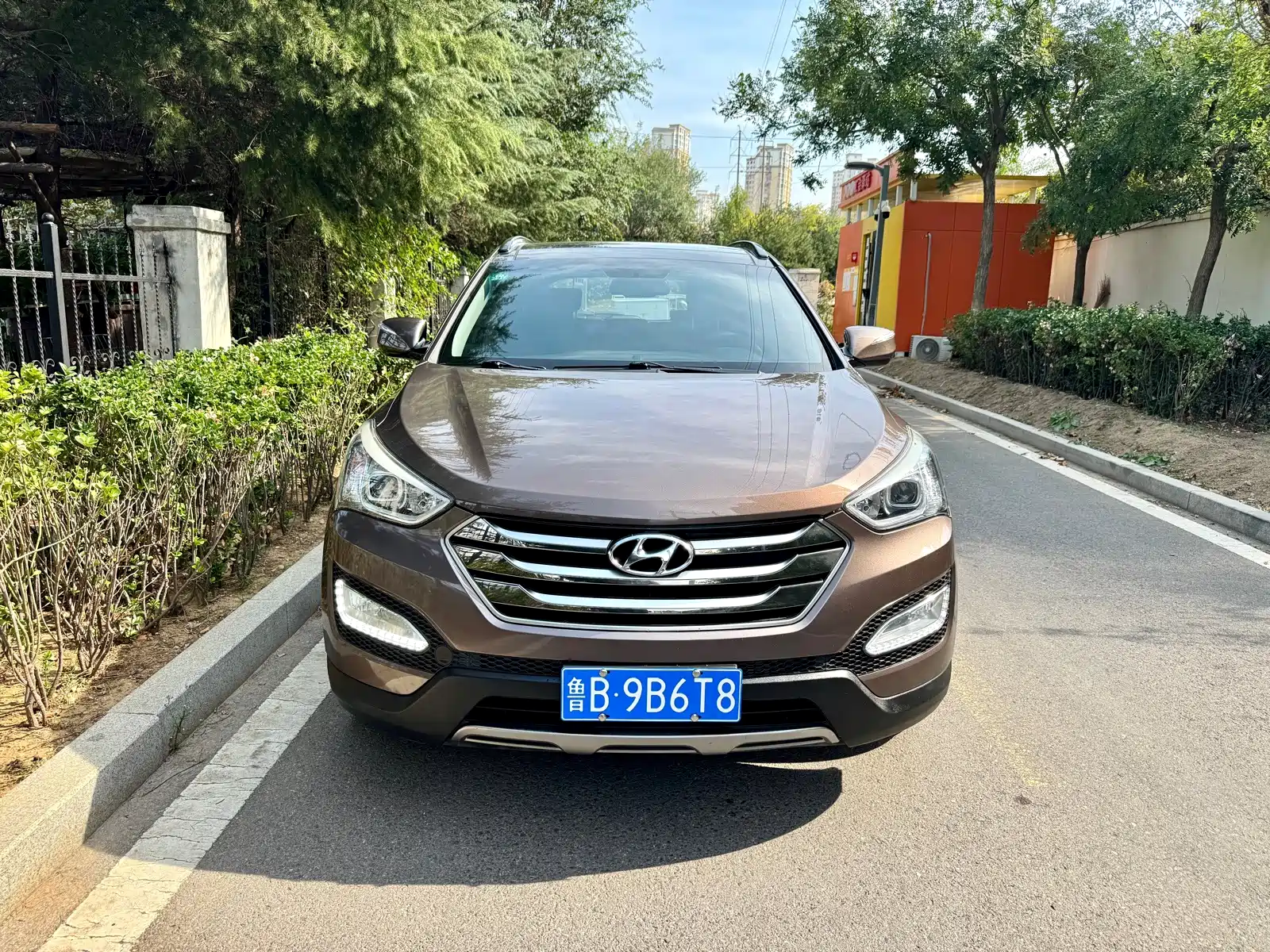 Фото 4 - Hyundai Santa Fe
