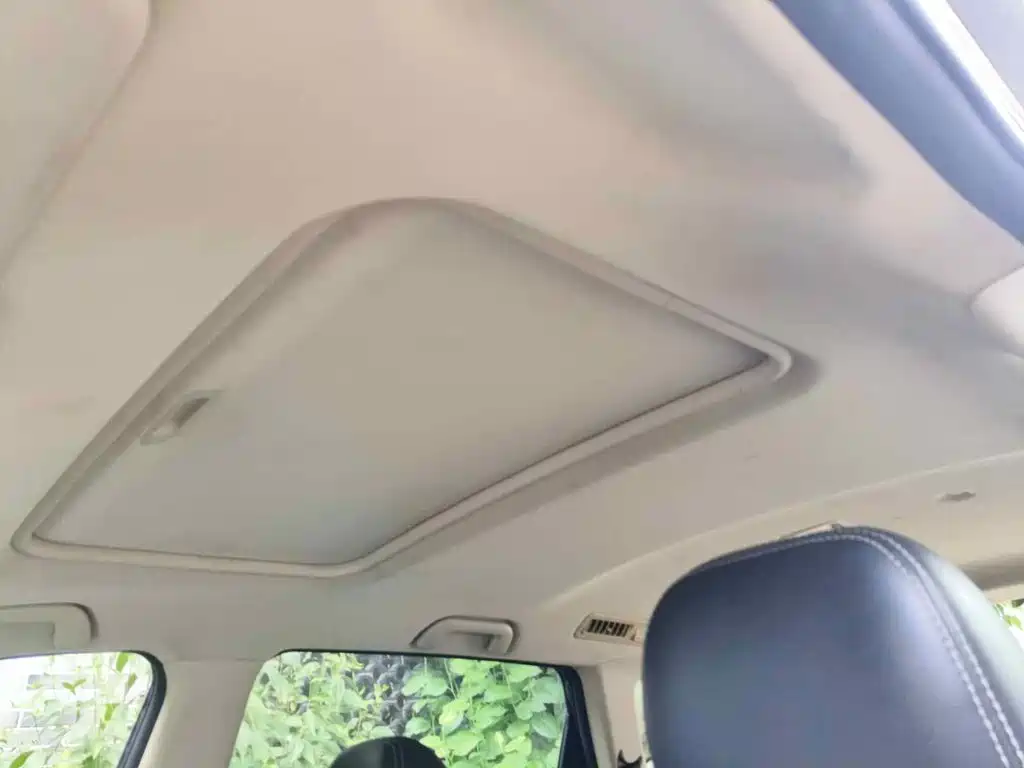 Dongfeng Fengguang Fengguang 580 2016 2016 Model 1.5T Manual Luxury Version