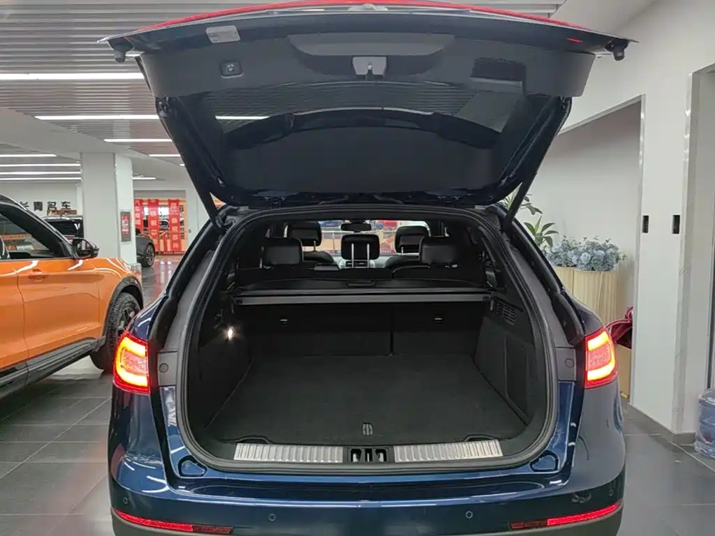 Photo 19 - Lincoln MKX