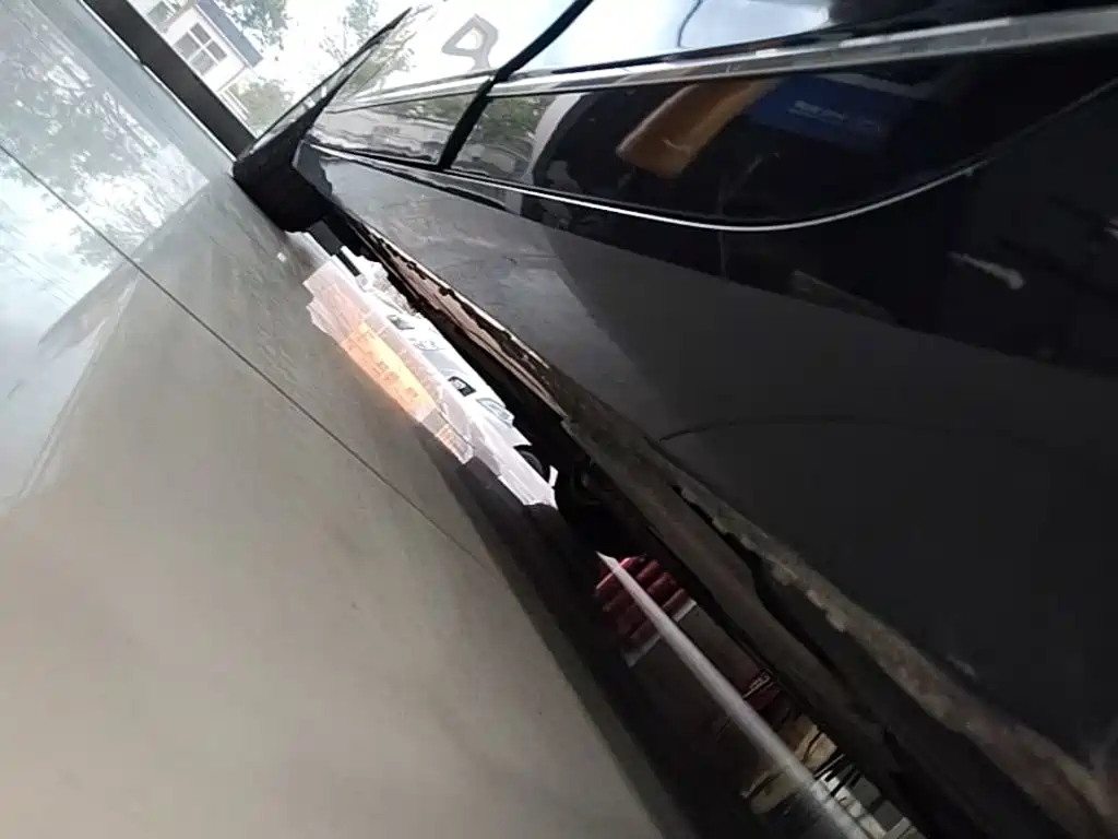 Фото 22 - Cadillac CT6