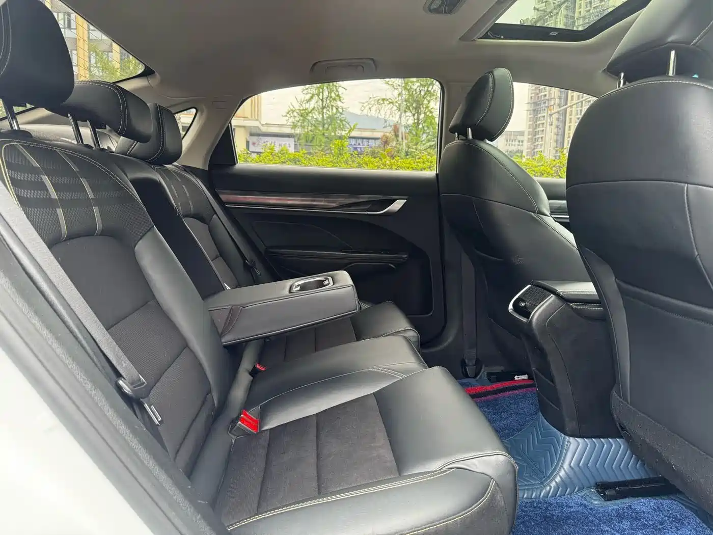 GEELY AUTOMOBILE BINRUI