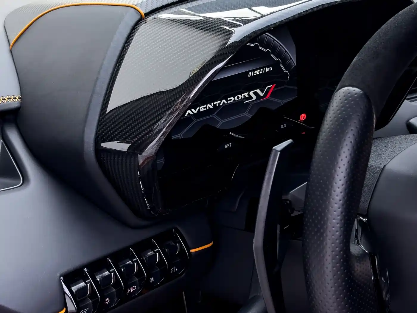 Lamborghini Aventador 2011 LP 700-4 фото 25