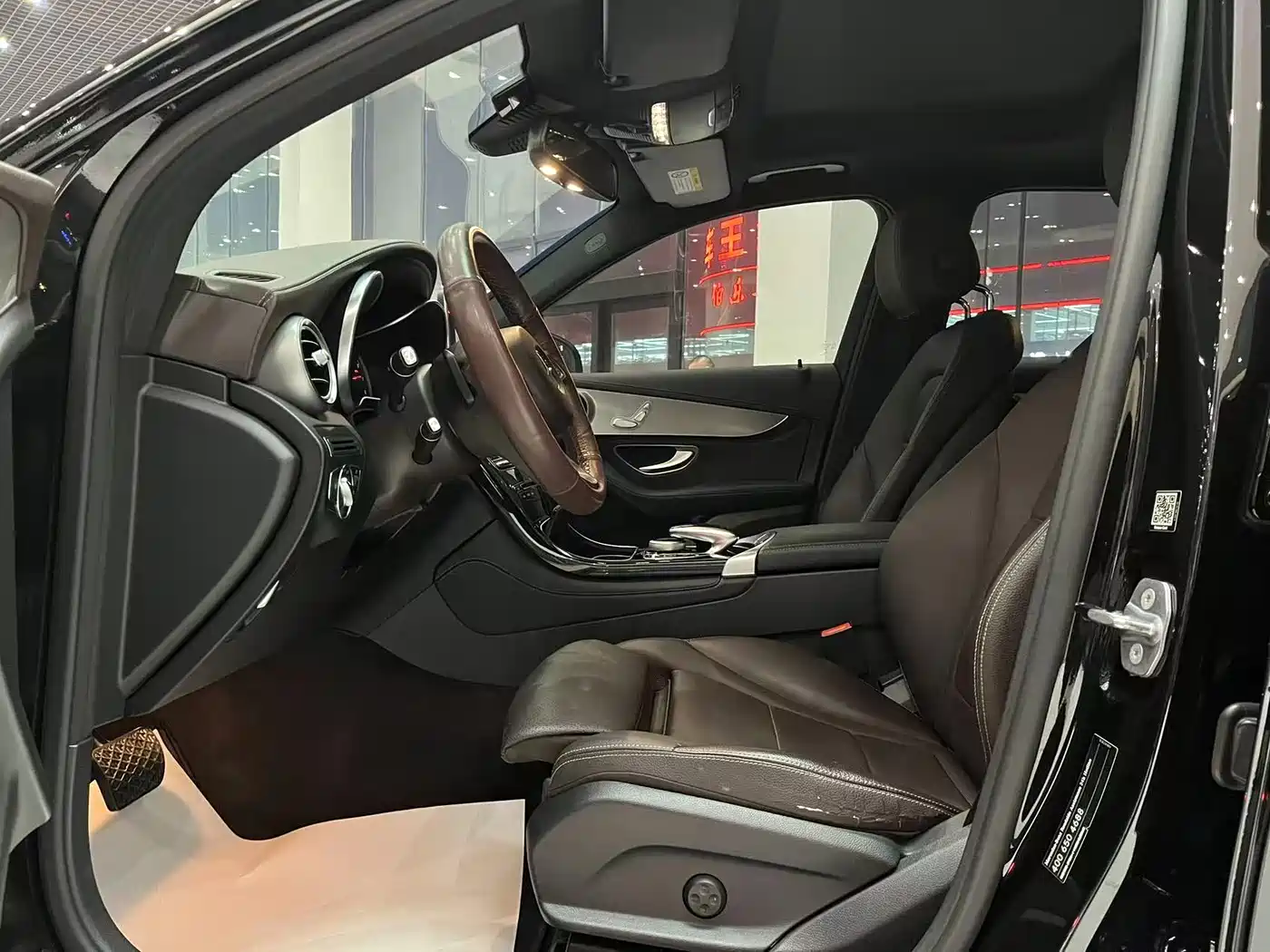 Mercedes-Benz GLC 2017 GLC 200 4MATIC фото 9