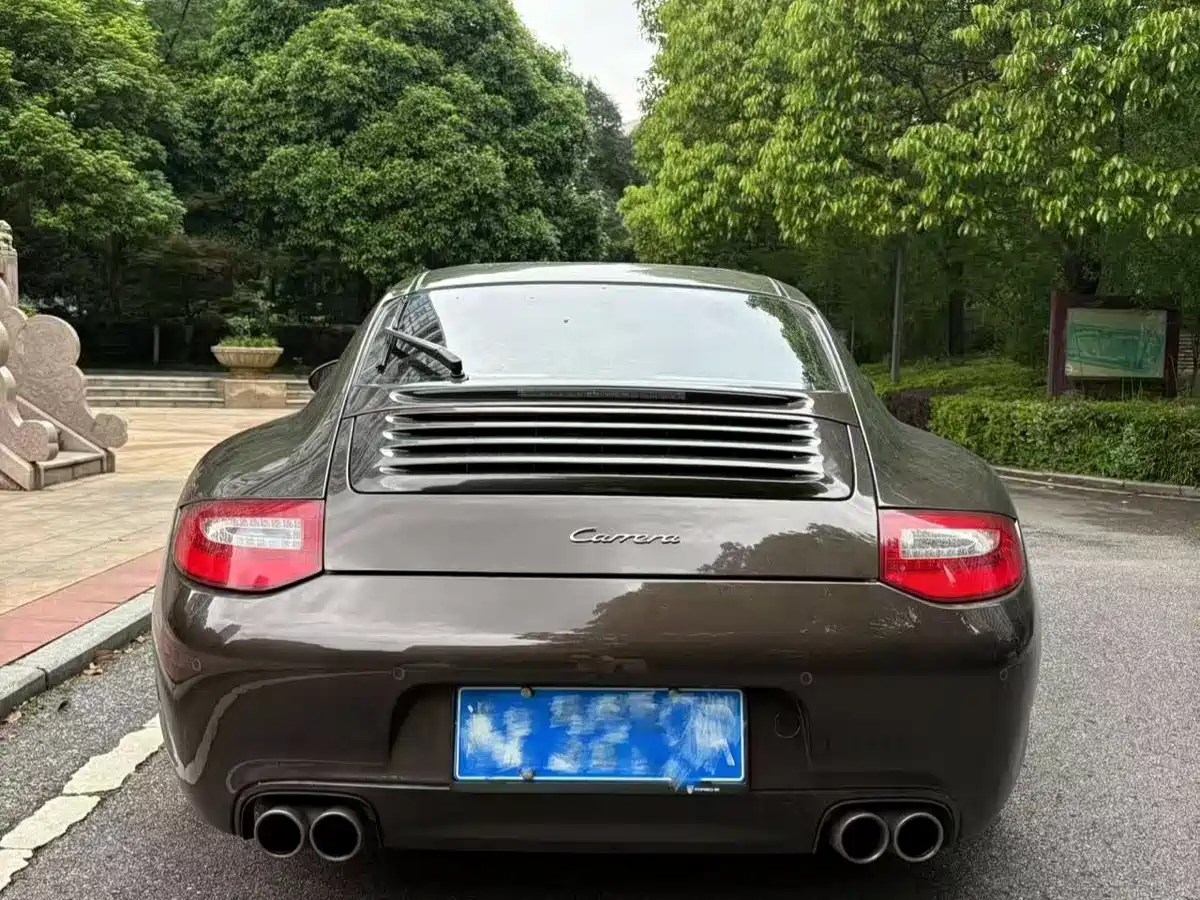 Porsche 911 2010 Carrera 3.6L фото 3