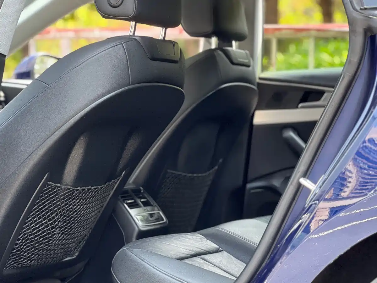 Audi A5 (Import) 2019 Sportback 40 TFSI Fashion фото 13