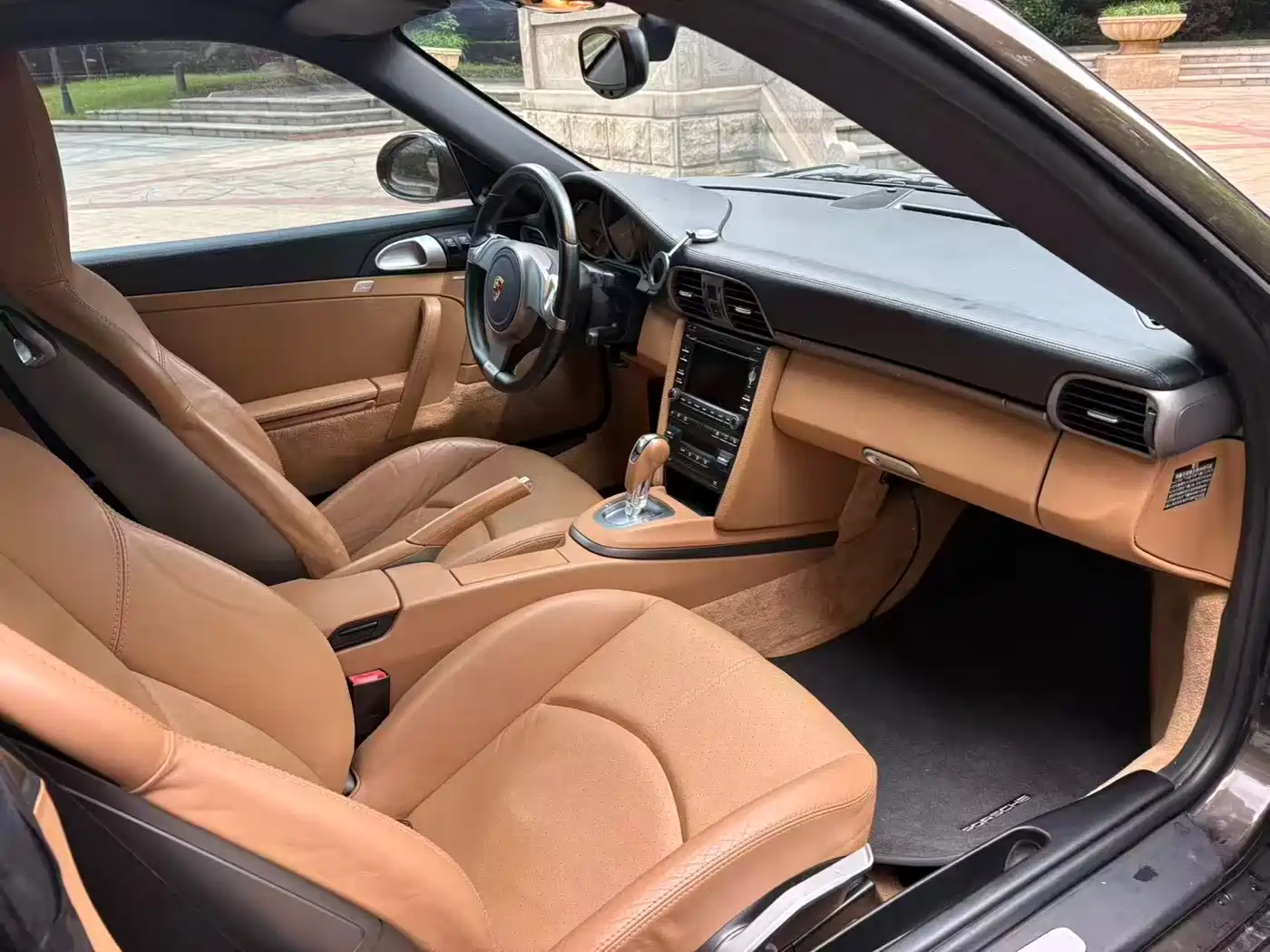 Porsche 911 2010 Carrera 3.6L фото 10