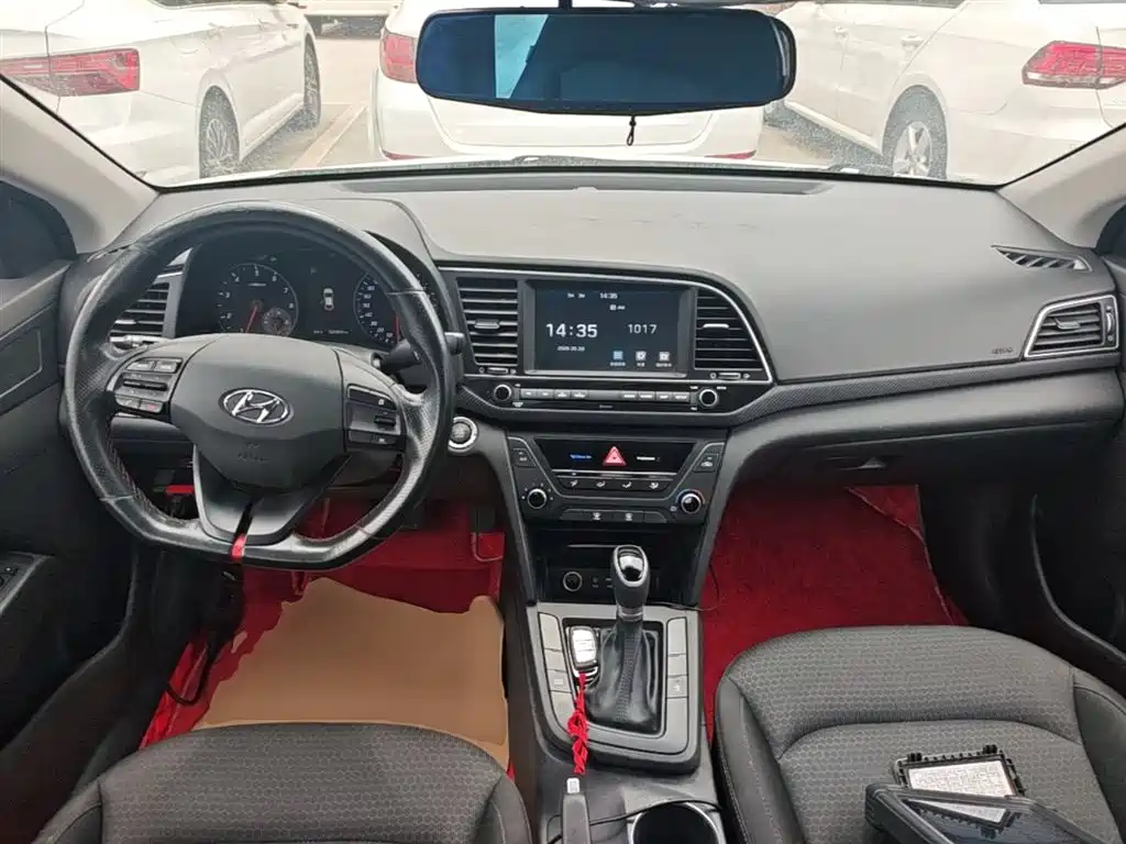 Hyundai Elantra 2018 1.4T DCT Dynamic·Vitality Model фото 10