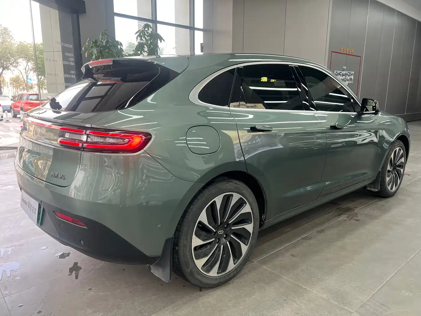 AITO Wenjie AITO M5 2022 Extended Range AWD Ultimate Edition фото 7