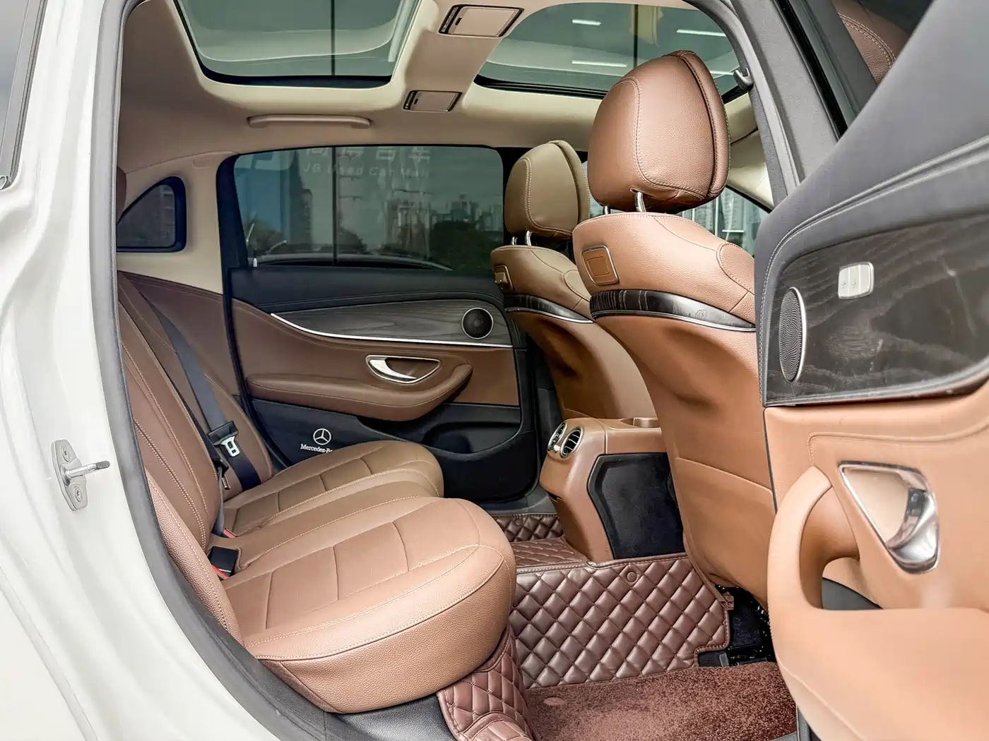 Mercedes-Benz E-Class 2020 Facelift E 300 L Sport Fashion фото 11