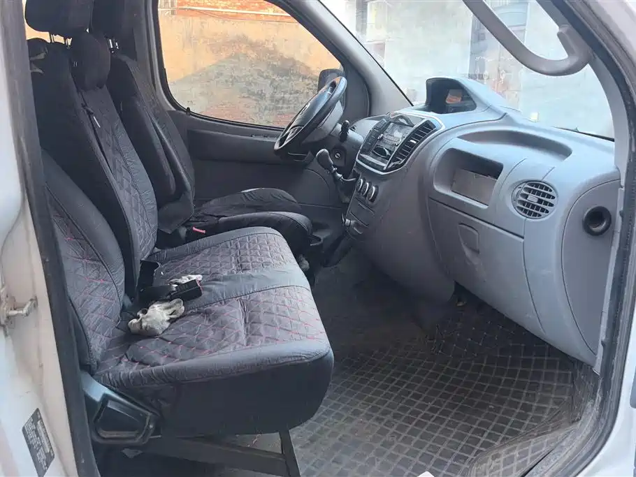 SAIC MAXUS XINTU V80