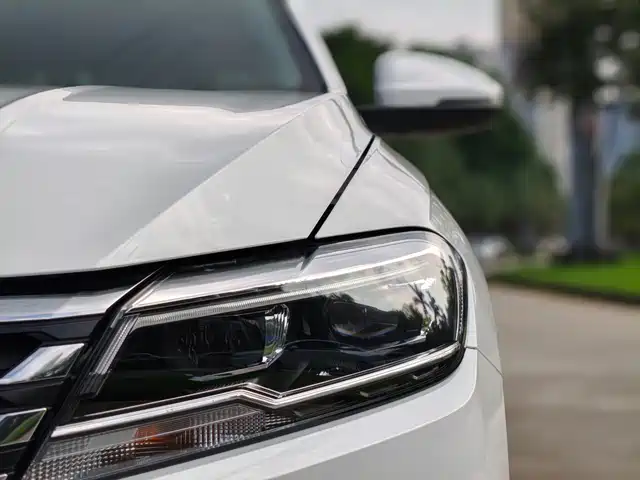 Volkswagen Lavida 2022 280TSI DSG Comfort Edition — фото 4