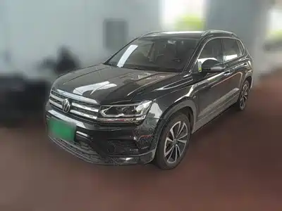 Volkswagen Tharu