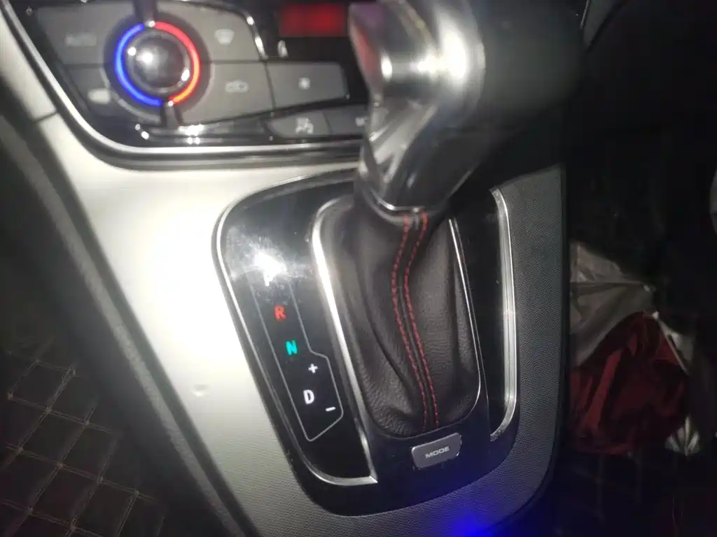 Haval M6 2018 2017 1.5T Automatic 2WD Elite