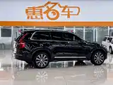Фото 21 - Volvo XC90