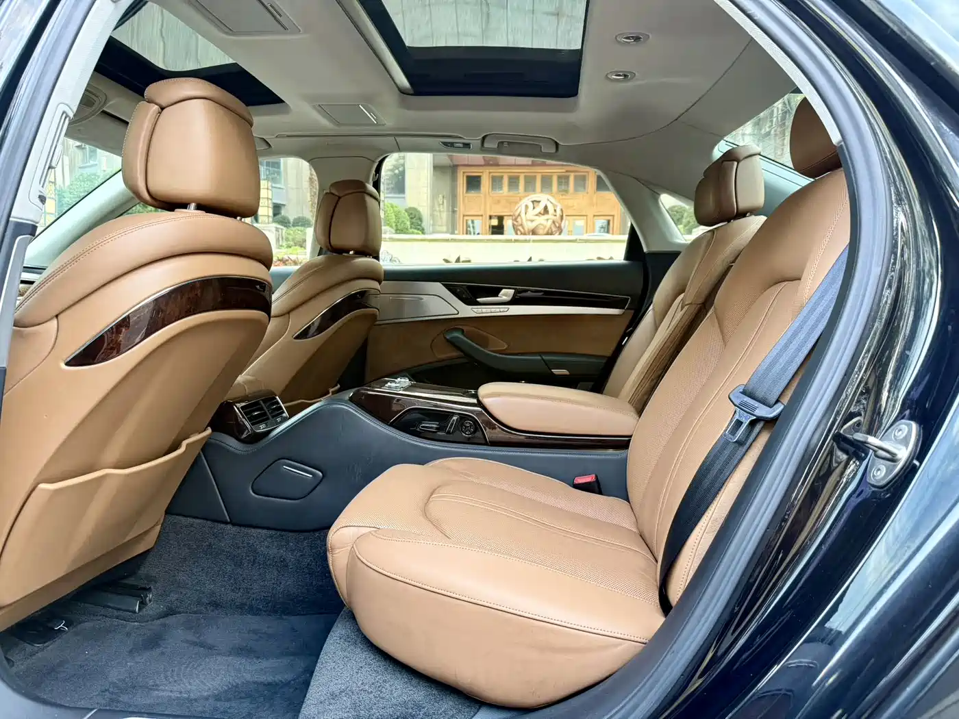 Audi A8 2014 A8L 45 TFSI quattro Luxury фото 8