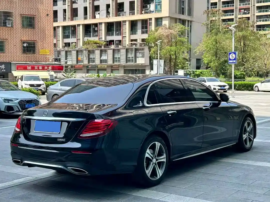 Mercedes-Benz E-Class 2016 E 200 L Sport Type фото 6