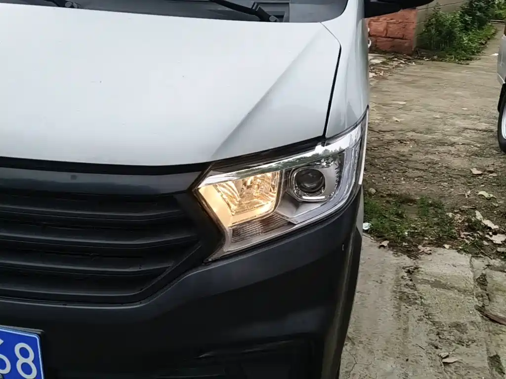 Changan Kuayue Kuayuexing V3 2024 2023 1.3L Gasoline Enjoyment 5-seater Passenger Van