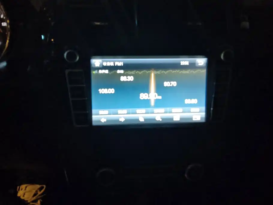 BAIC Huansu S3 2015 2014 1.5L Luxury (China IV)