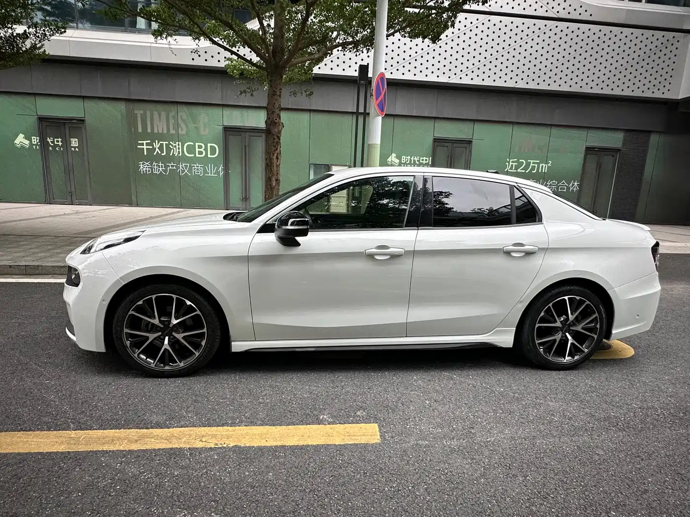Lynk & Co 03 2018 2018 1.5TD DCT Power Pro Version China V