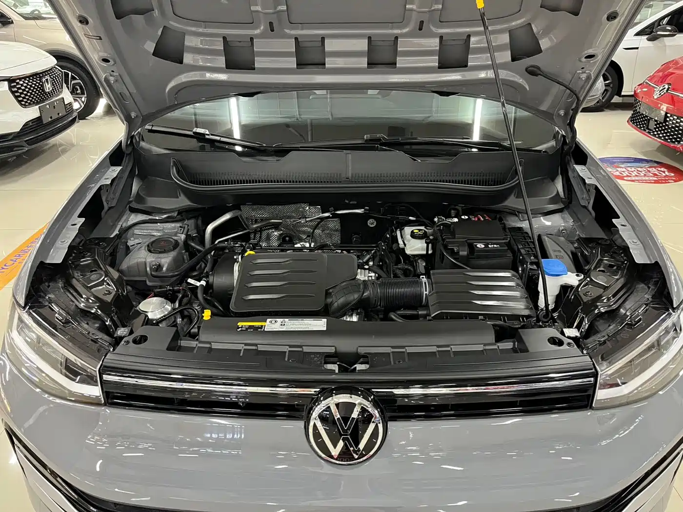 Volkswagen Tharu 2026 2025 Model Rising Star 1.5L Advance Edition