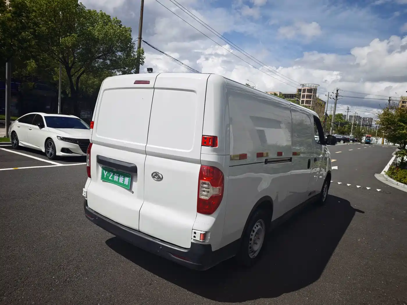 SAIC Maxus Maxus EV30 2023 2023 Pure Electric Intelligent Logistics Expert Long Wheelbase Gotion