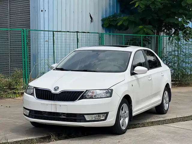  Škoda Rapid 2013 1.6L Automatic Smart Selection