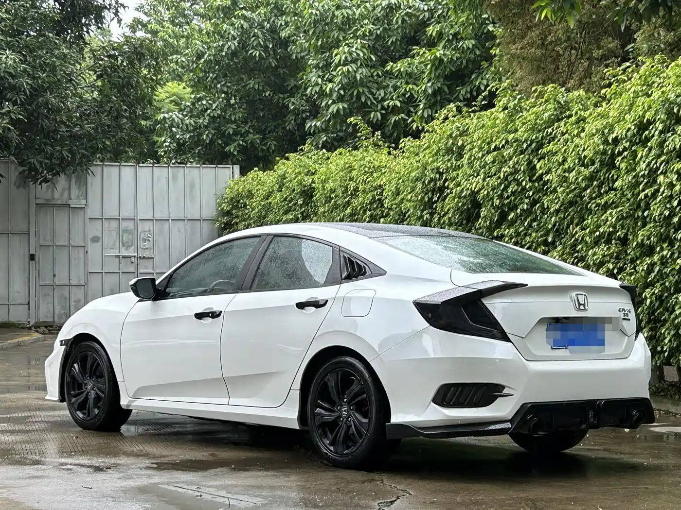 Photo 6 - Honda Civic