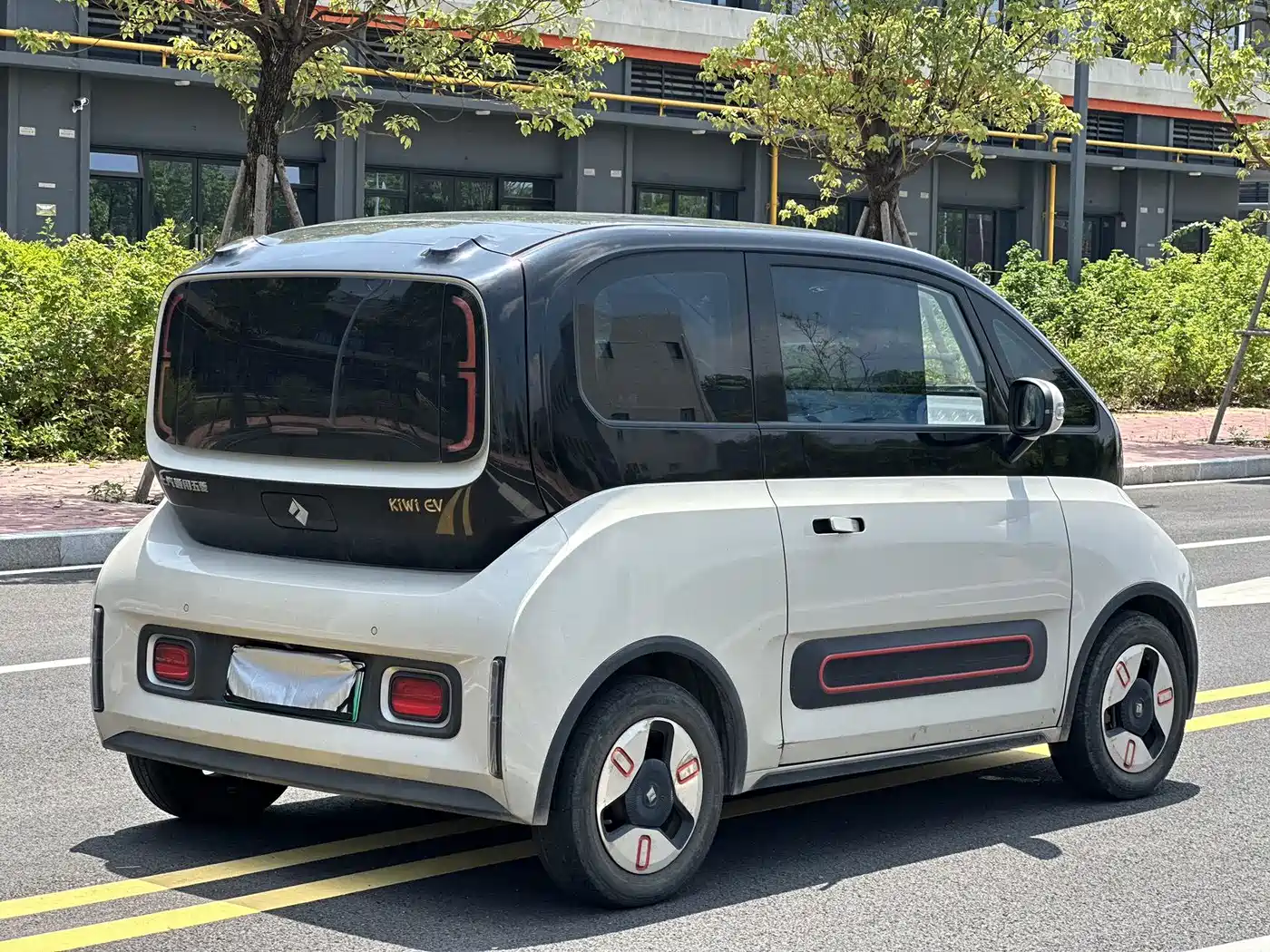 Baojun KiWi EV 2022 2021 Artist LFP
