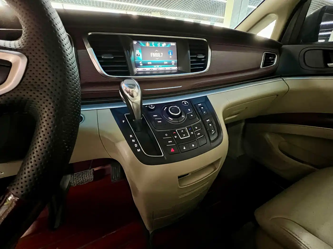 Buick GL8 2017 25S Luxury China V фото 10