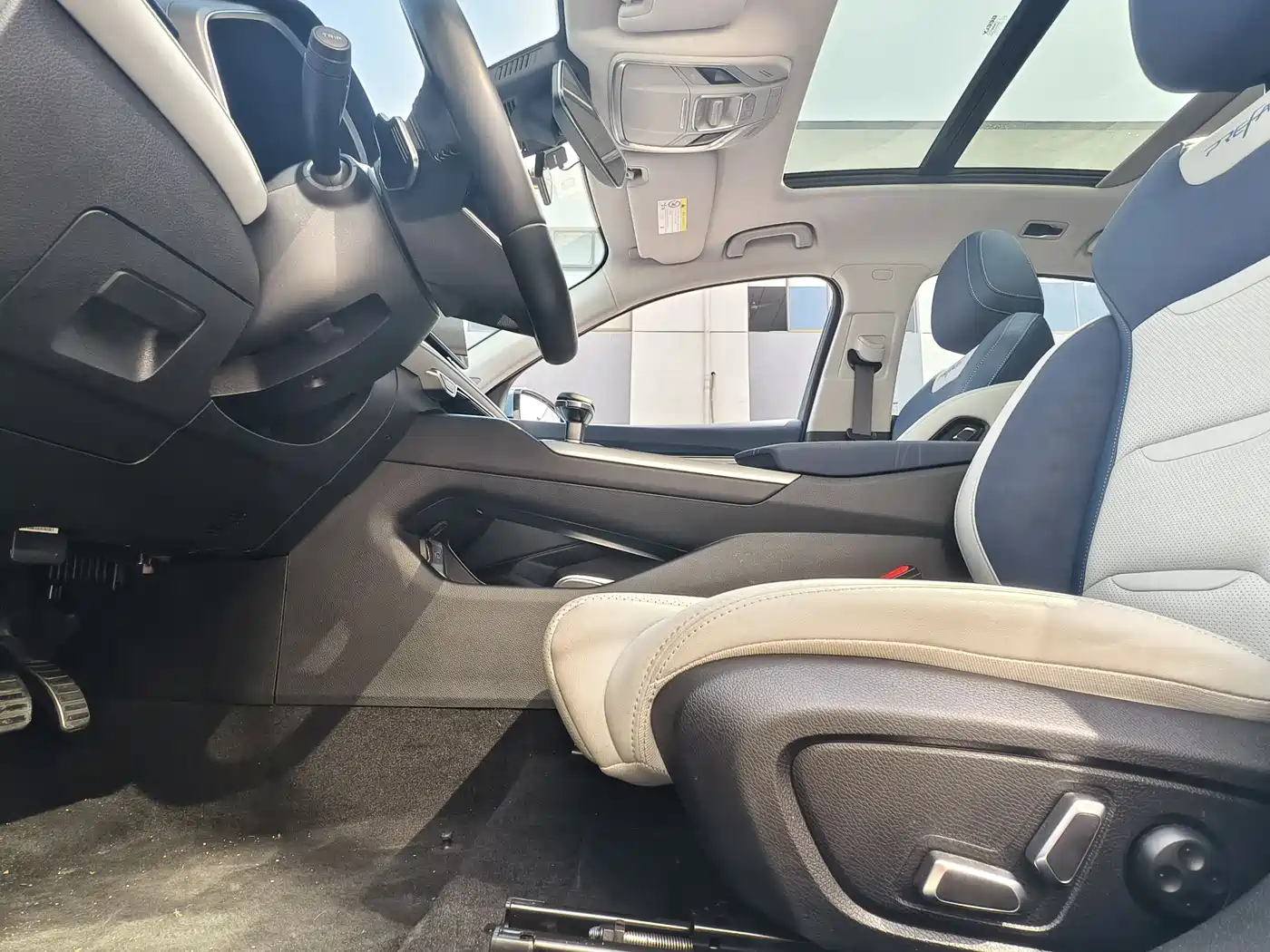 GEELY AUTOMOBILE XINGRUI