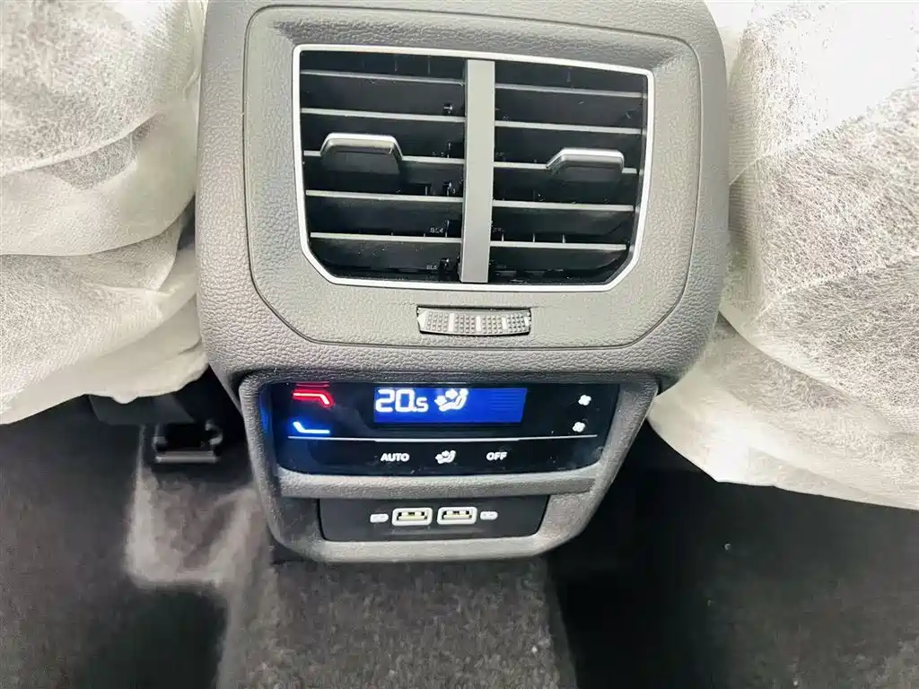 Volkswagen Tayron 2026 Model Shared Edition 300TSI фото 14