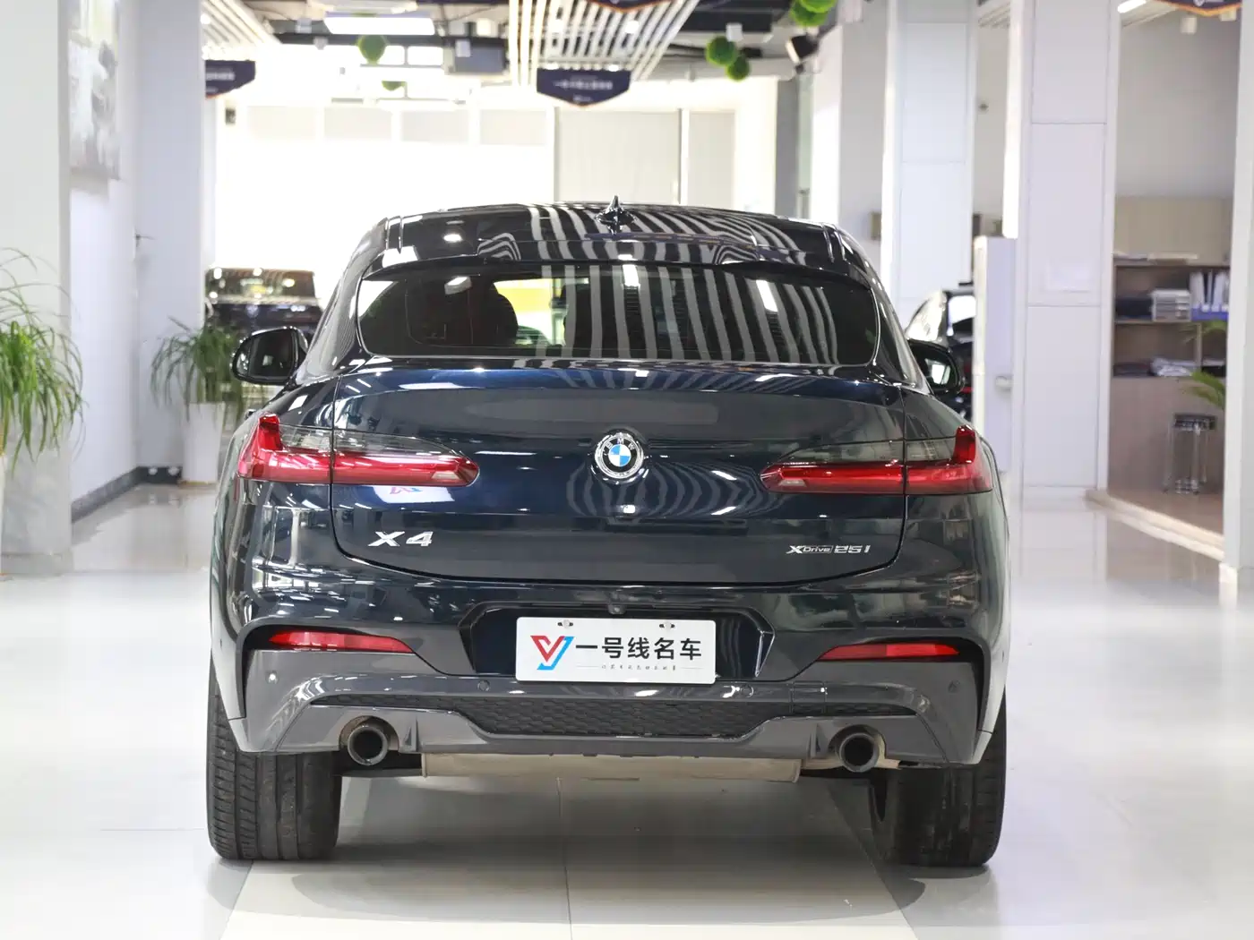 BMW X4 2021 xDrive 25i M Sport Glorious Night Package фото 5