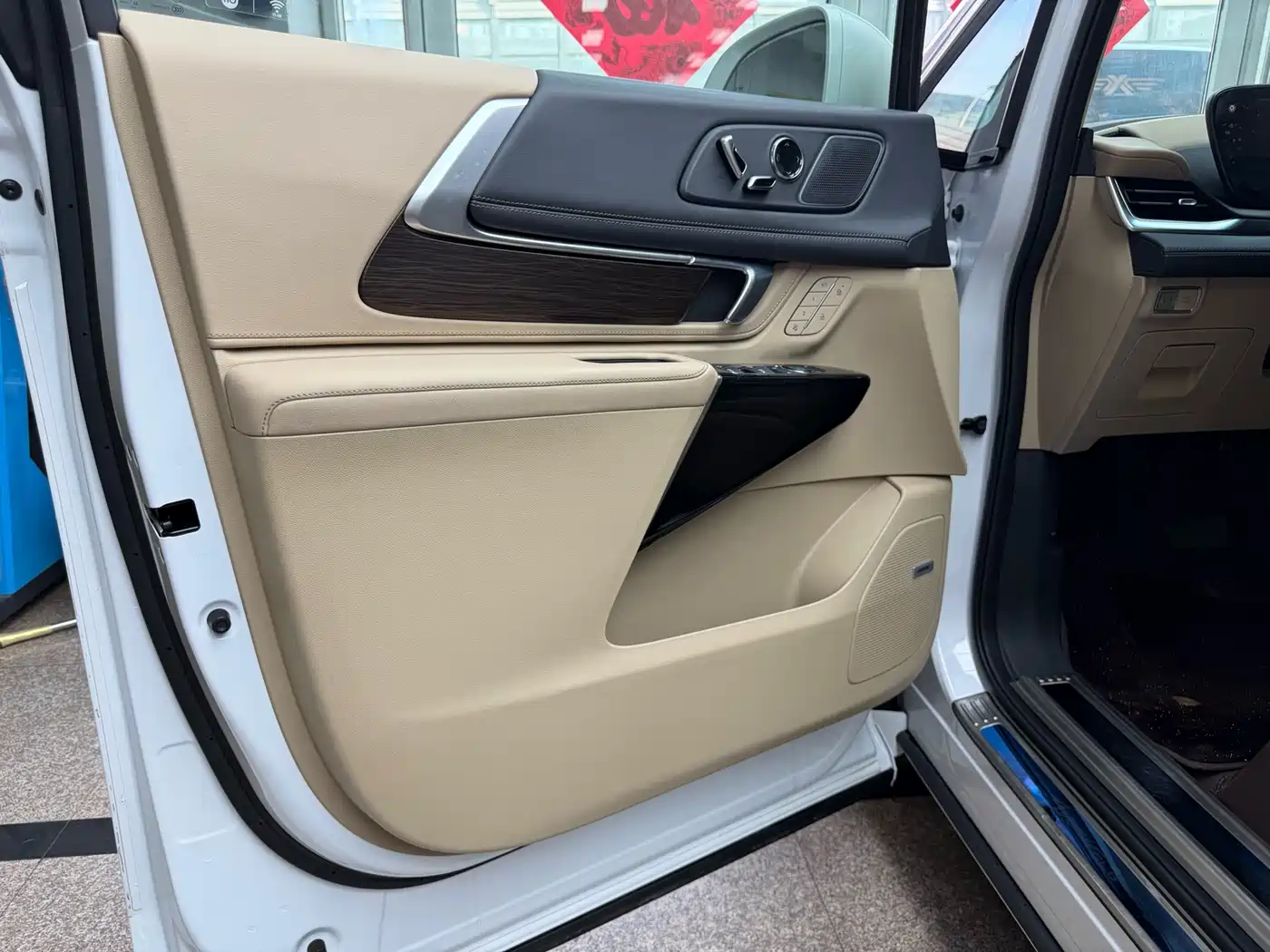 Buick Century 2023 2.0T 7-seater Premium фото 24