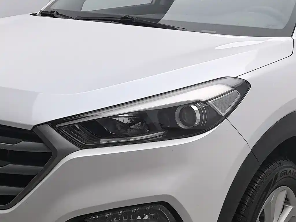 صورة 7 - Hyundai Tucson