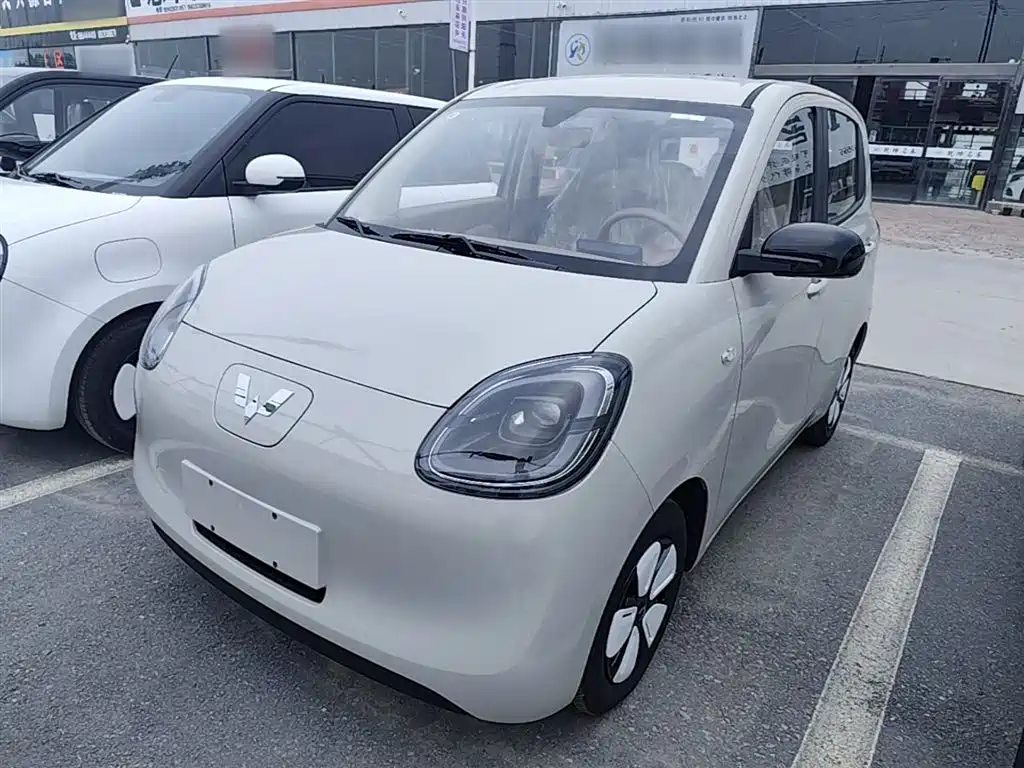 Wuling Motors Hongguang MINIEV 2026 2025 4-Door Advanced