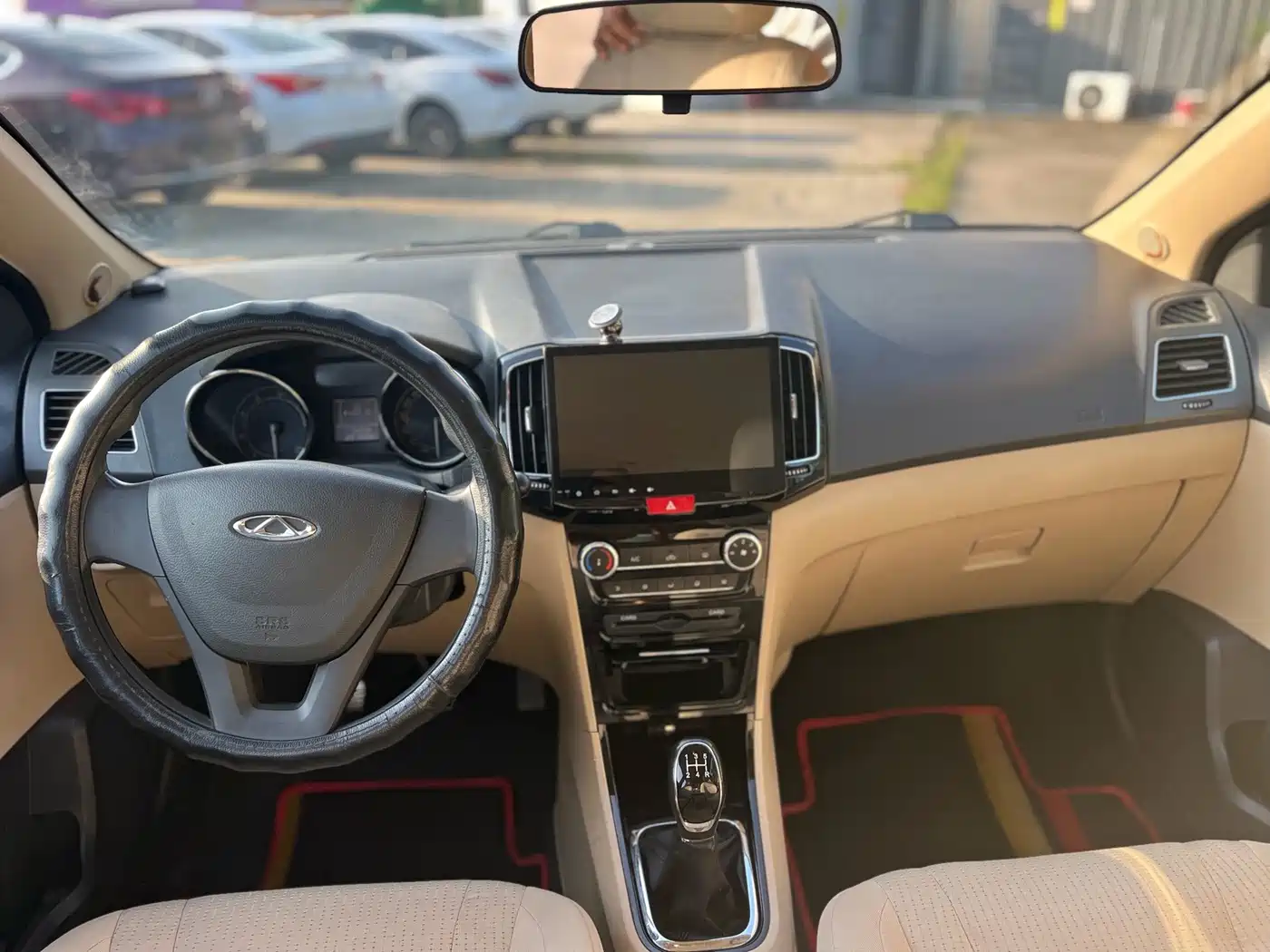 Chery E3 2015 2015 1.5L Manual Fashion Style