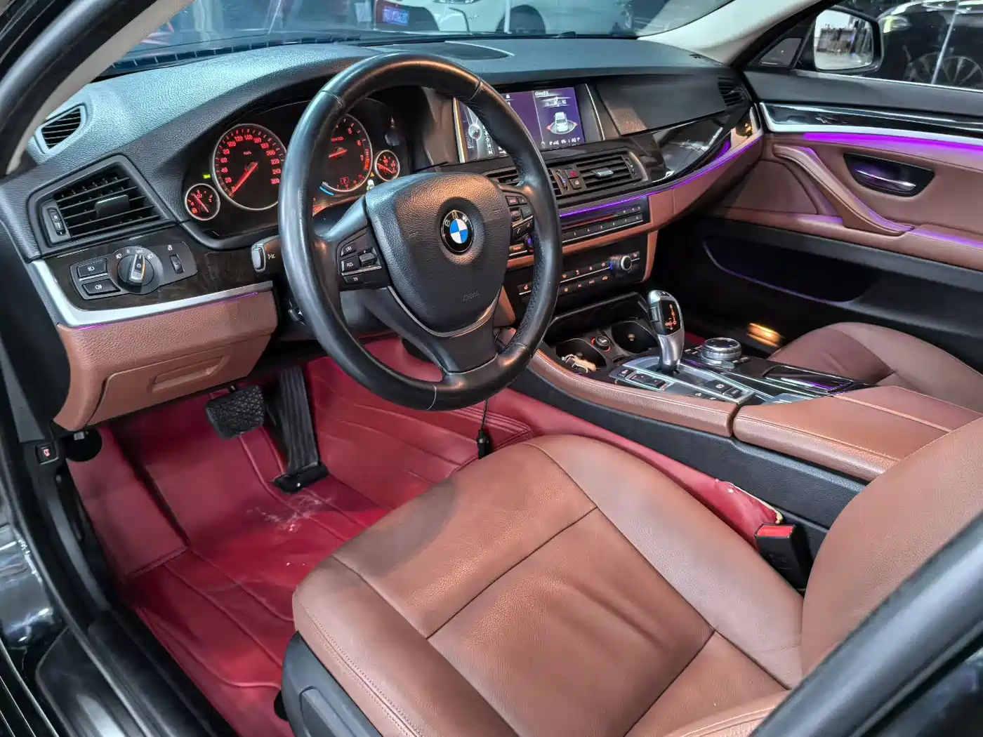 BMW 5 Series 2014 528Li xDrive Premium фото 2