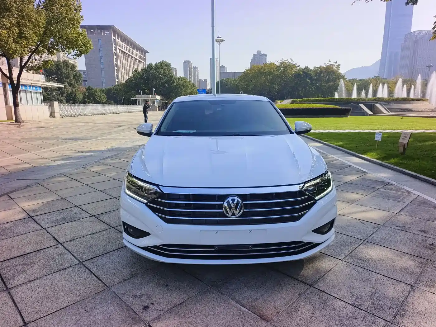 Volkswagen Sagitar 2019 200TSI Manual Comfort Edition China VI фото 2