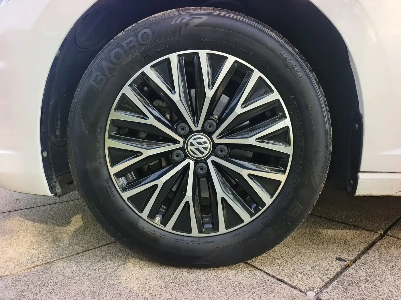 Volkswagen Sagitar 2019 200TSI Manual Comfort Edition China VI фото 3