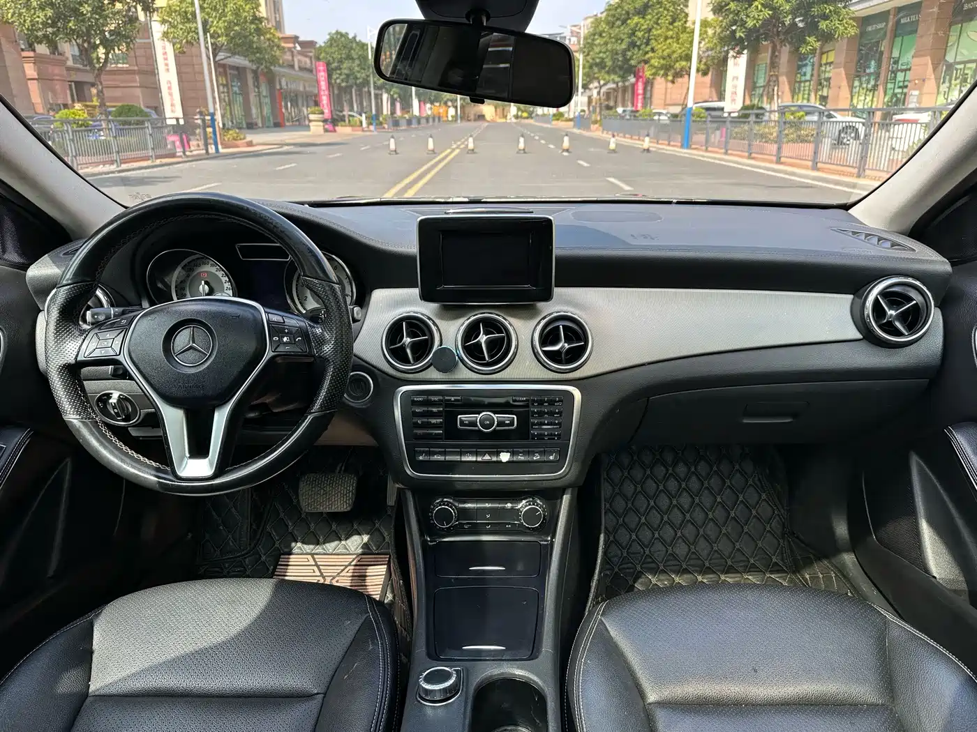 Mercedes-Benz GLA 2015 2015 GLA 220 4MATIC Fashion Edition