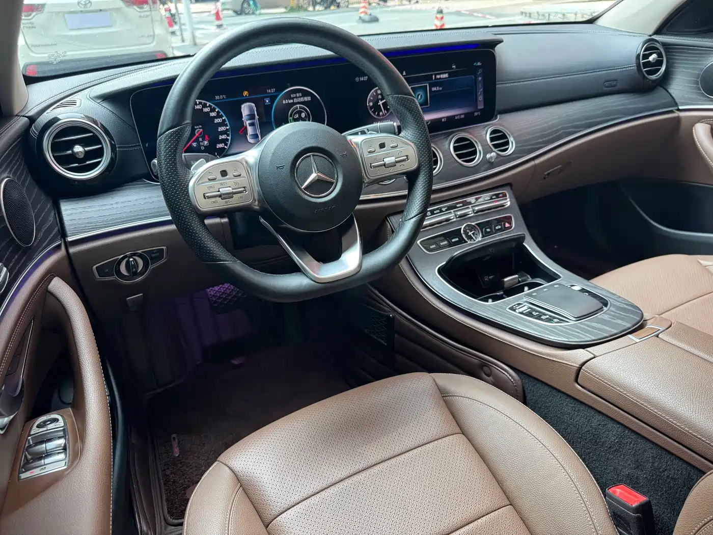 Mercedes-Benz E-Class 2019 Facelift E 300 L Sport Fashion фото 18