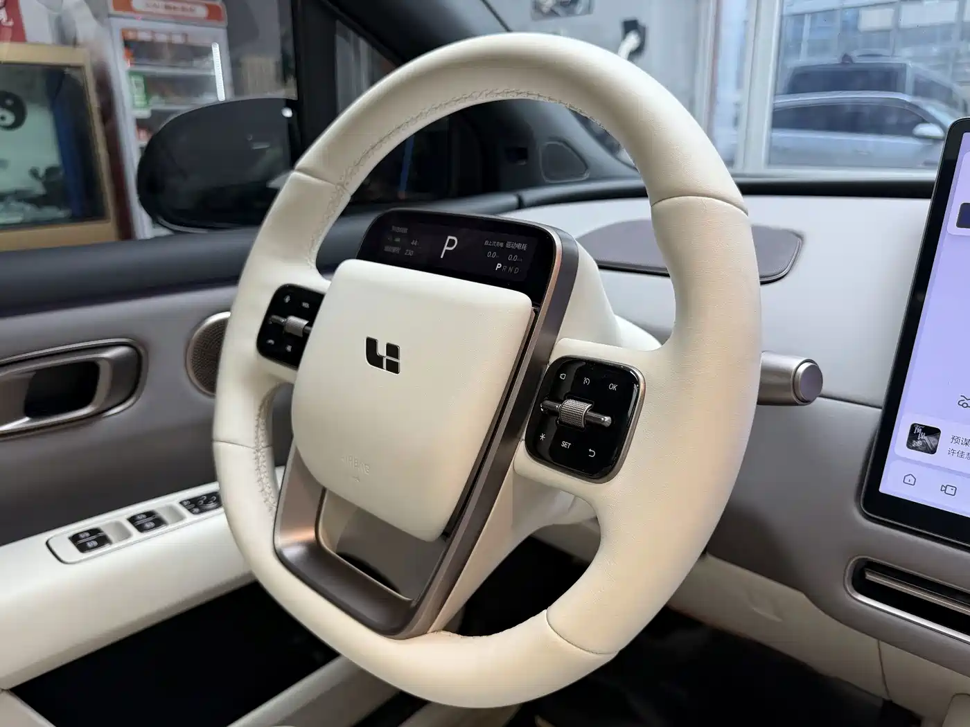 Li Auto i6 2026 2025 2WD Base Model