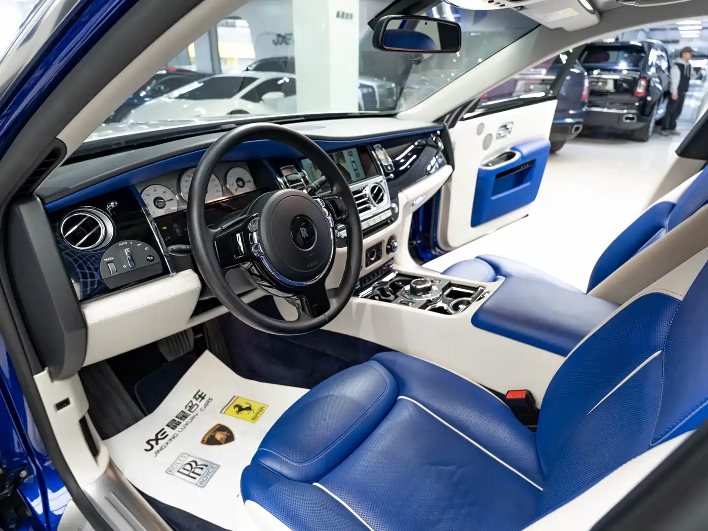 Rolls-Royce Ghost 2018 2014 6.6T Extended Edition