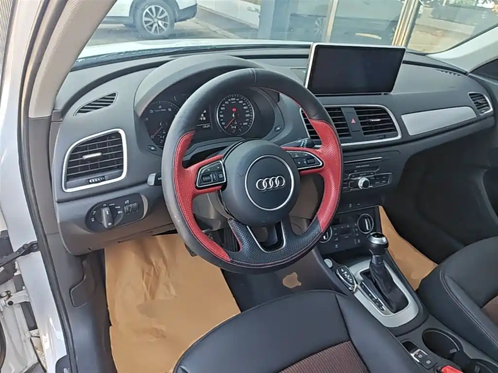 Audi Q3 2017 35 TFSI Fashion фото 11