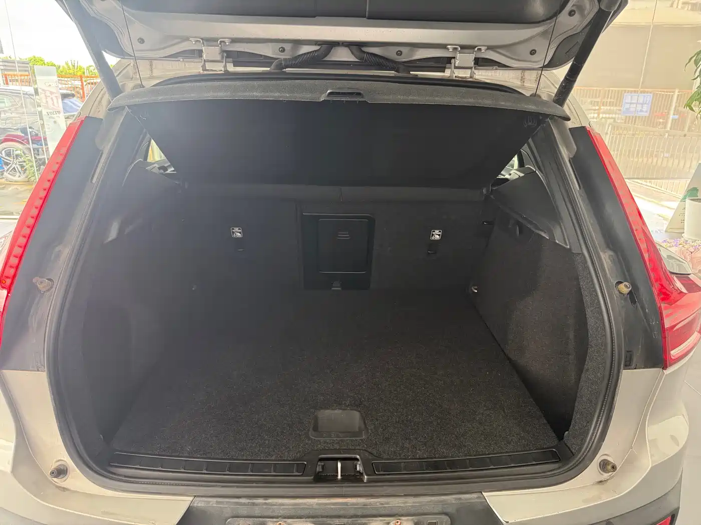 Volvo XC40 2024 2024 B3 Smart Elite Luxury Edition