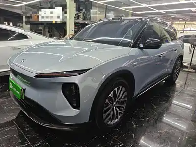 NIO ES6