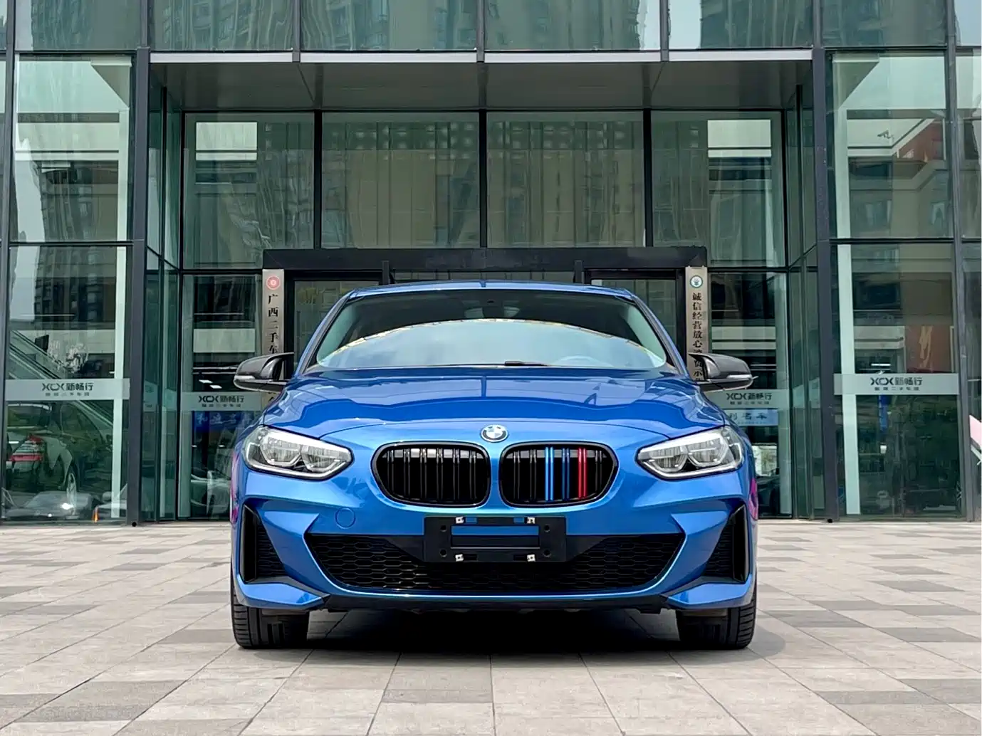 BMW 1 Series 2019 120i Leading M Sport Package фото 2
