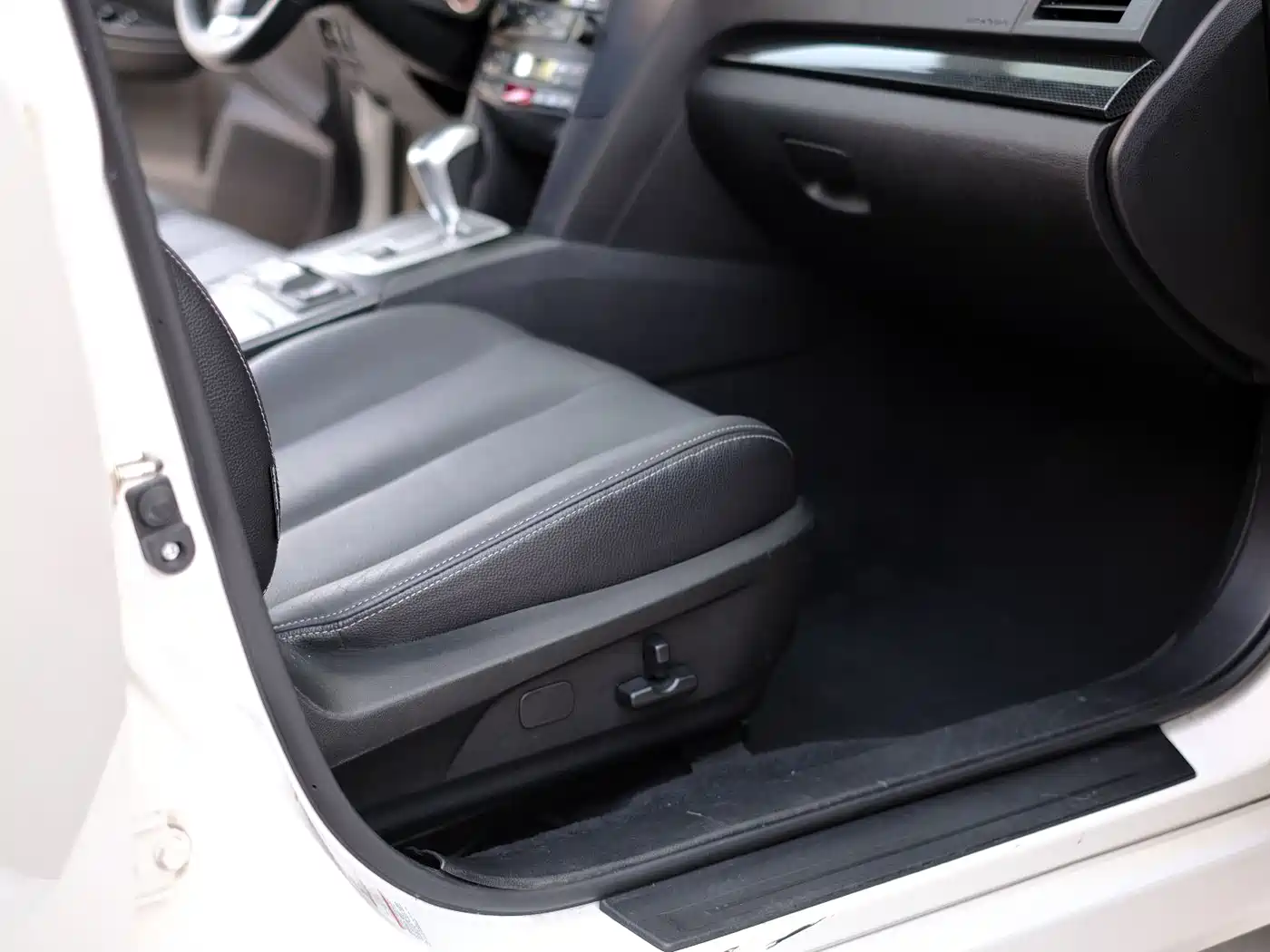 Фото 34 - Subaru Outback