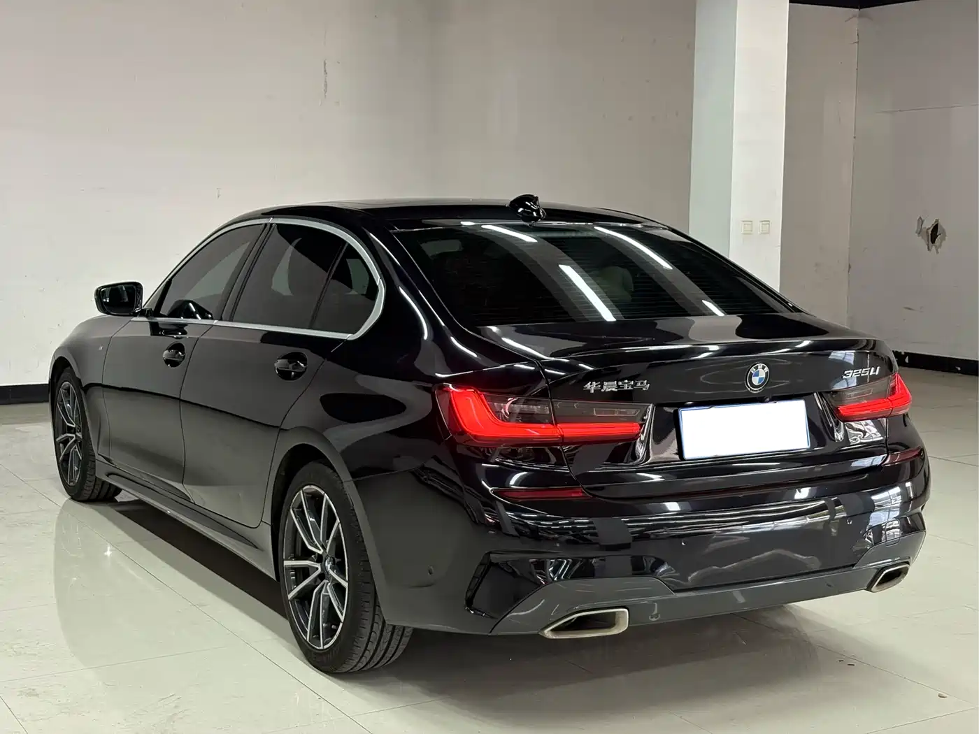 BMW 3 Series 2020 325Li M Sport Package фото 5