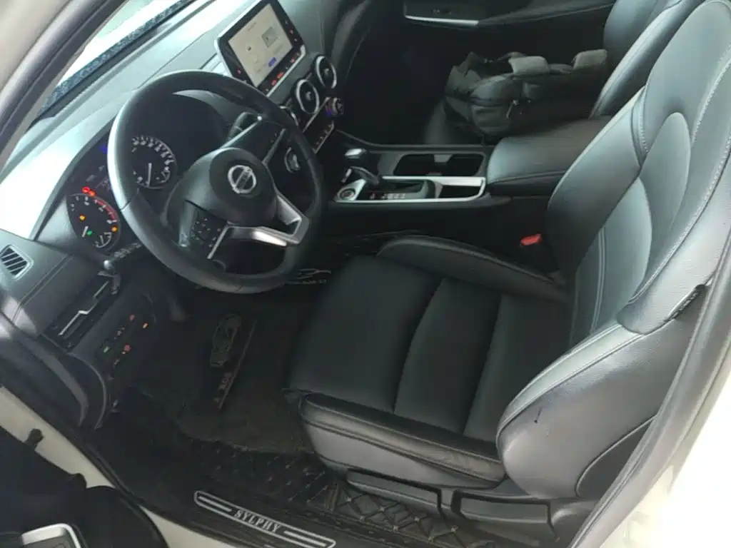 Nissan SYLPHY, миниатюра 11